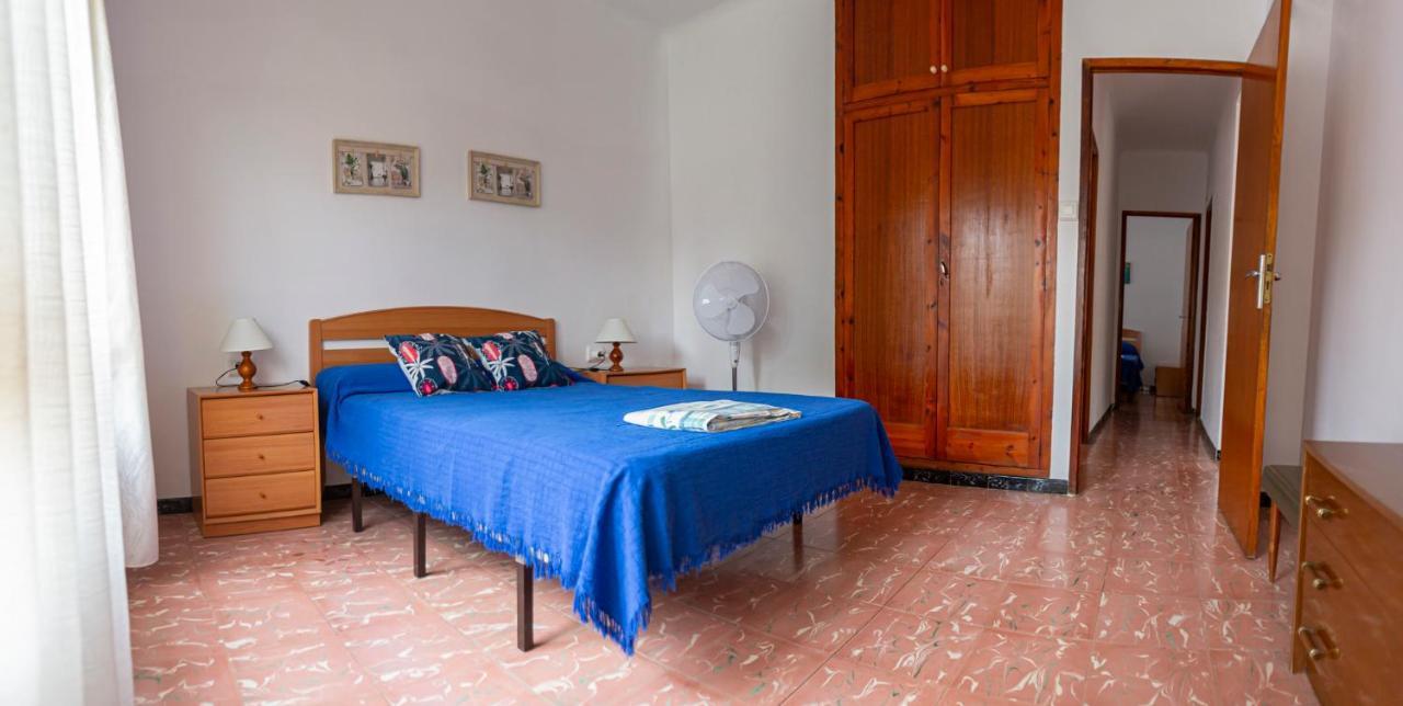 Apartamentos El Oasis ベニカルロ エクステリア 写真