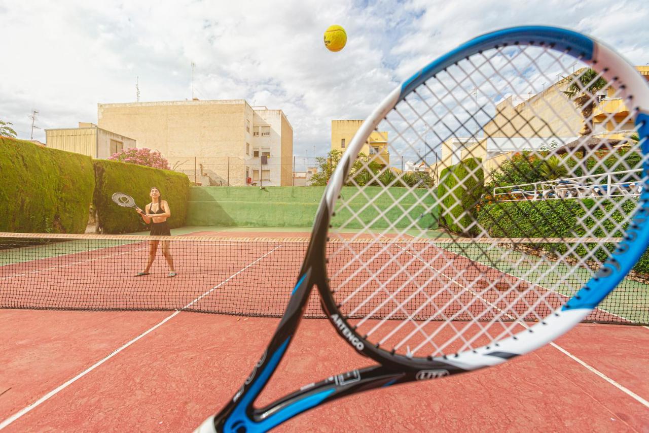 Apartamentos El Oasis ベニカルロ エクステリア 写真